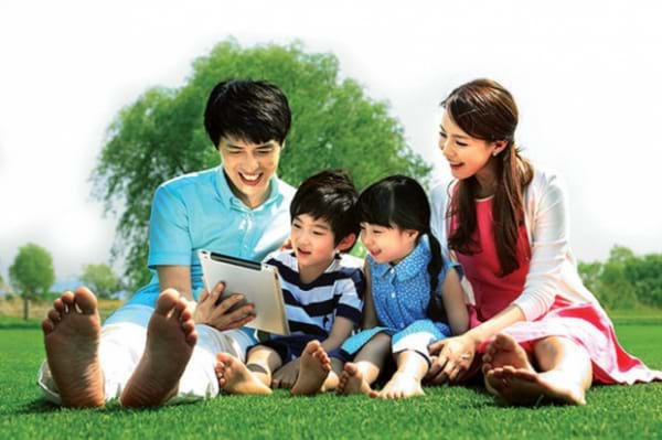 Chơi cùng con – Cầu nối yêu thương không thể thiếu